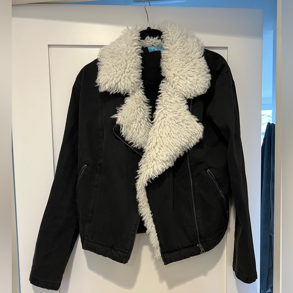 Mumu Blue Jacket with Fur